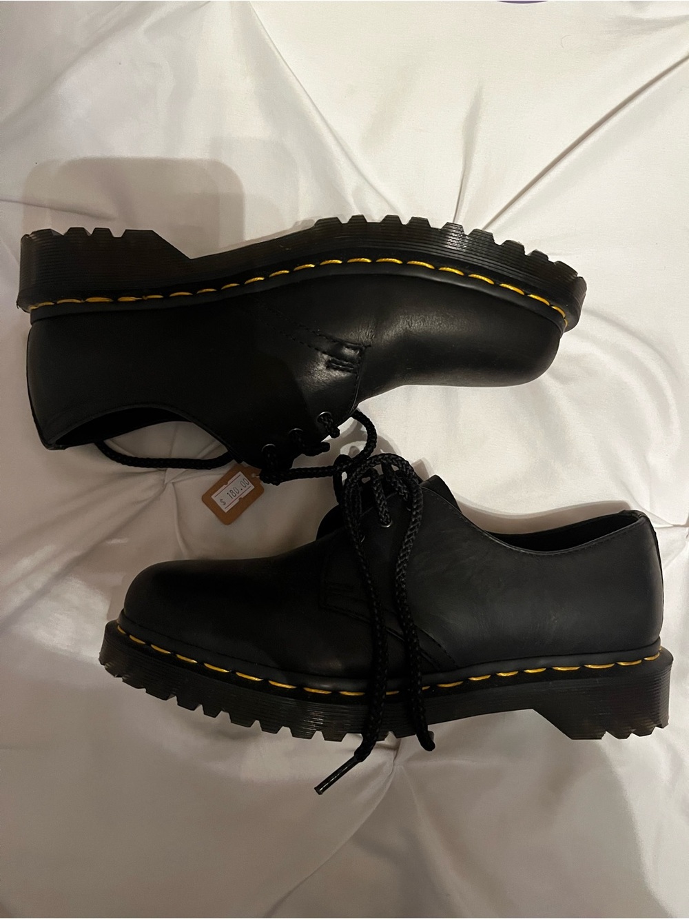 Dr Martens women(new)